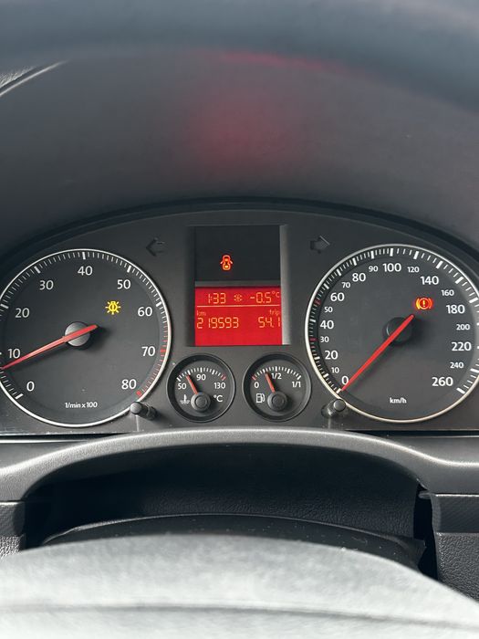 Volkswagen caddy 1,6 2005