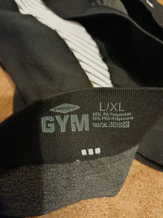 Leginsy krótkie GYM  rozmiar L/XXL