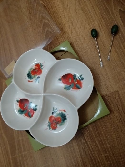 Менажница новая салатница