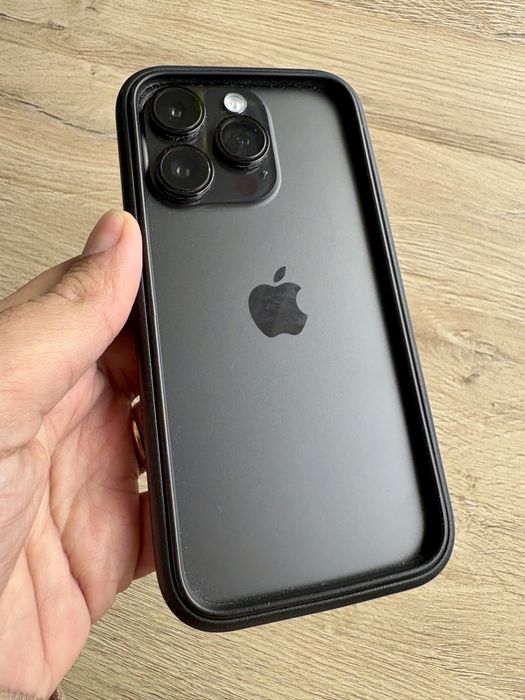 iPhone 14 Pro 128GB (versão eSIM)