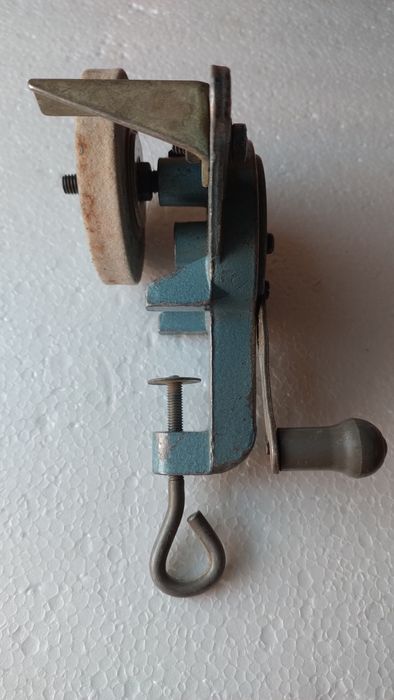 Ручное точило, совок