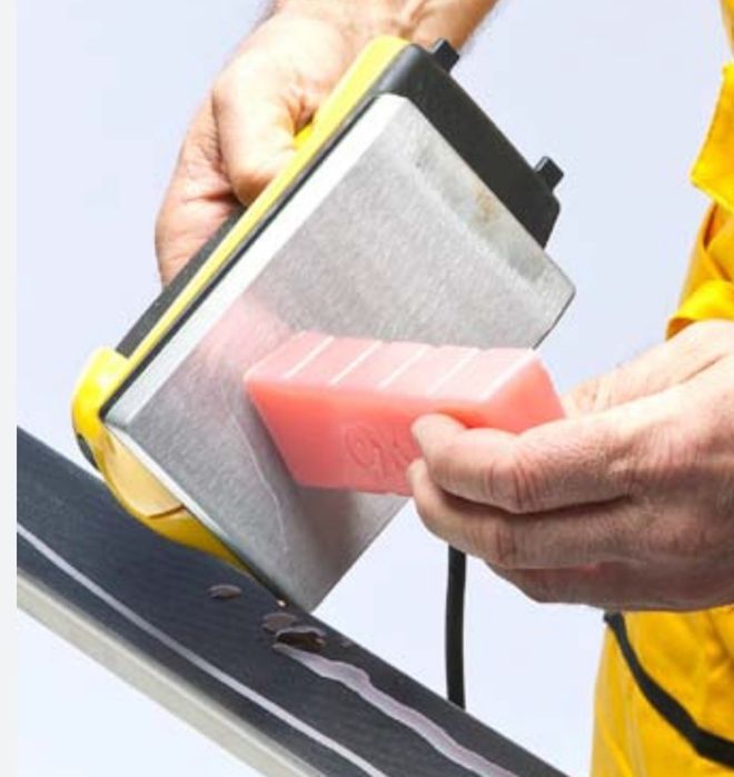 Serwis ręczny Nart i Snowboardu, usługa Door to Door