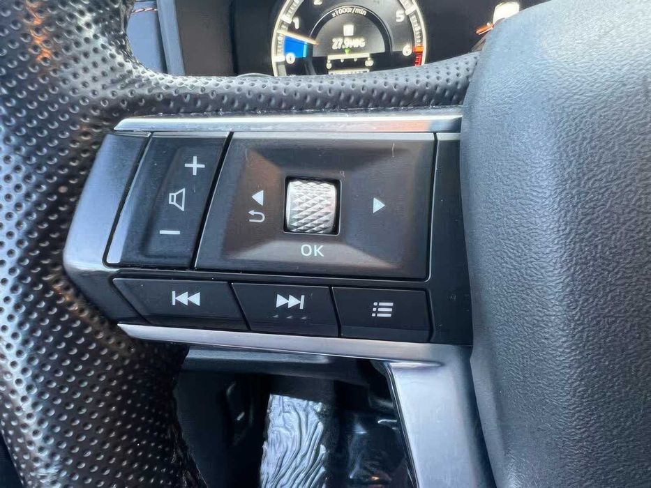 Mitsubishi outlander      2022