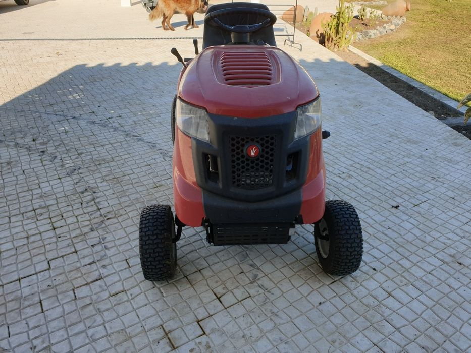 Trator corta-relva MTD Smart RC 125