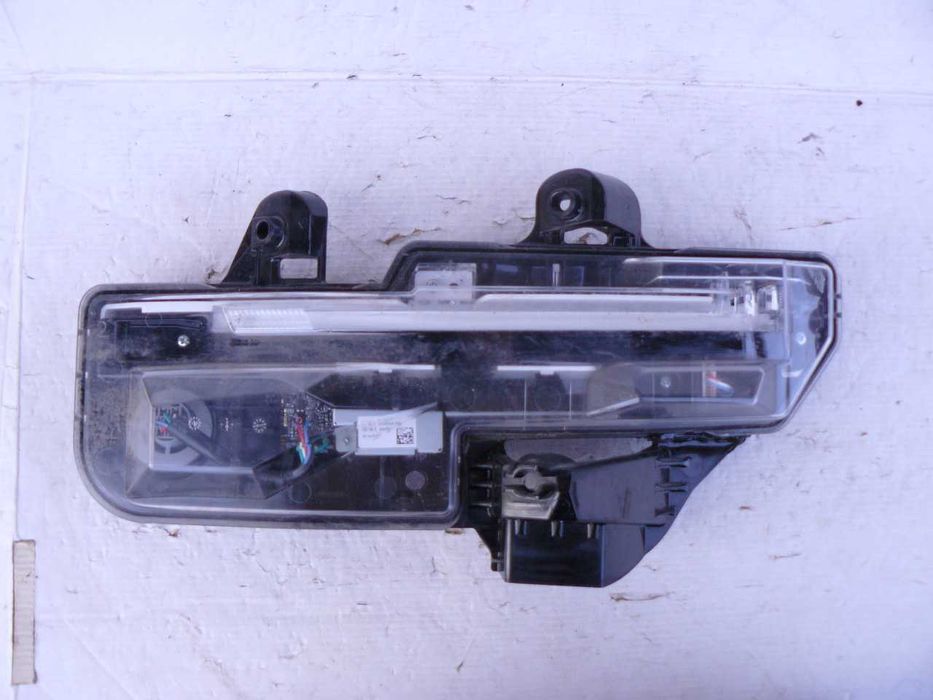 MAZDA CX-30 Halogen Lewy LED