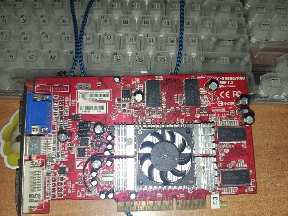 GeCube ATI Radeon 9600 PRO (маркировка на плате GC-R9600/PRO REV 1.3)