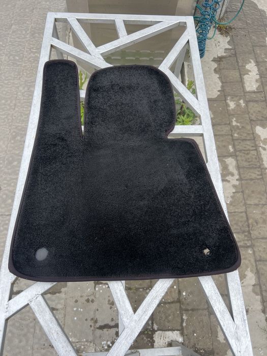 Оригінал килимки BMW X7