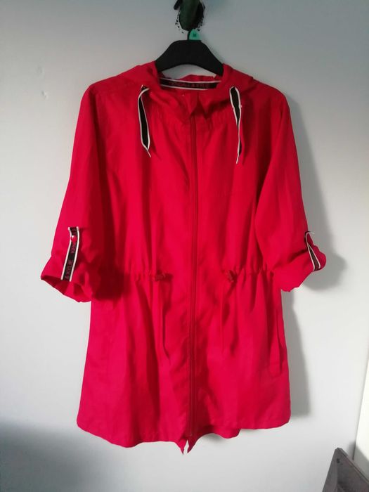 Czerwona Parka Kendal Kylie S