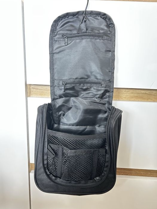 Kosmetyczka organizer czarna nowa