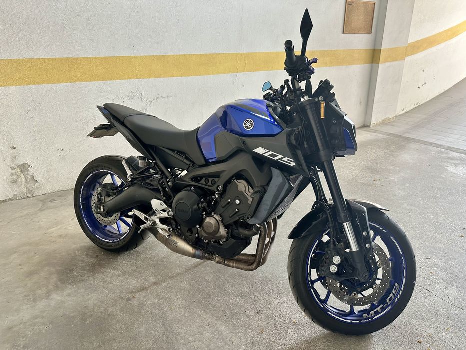 Yamaha MT-09  (2 geração)