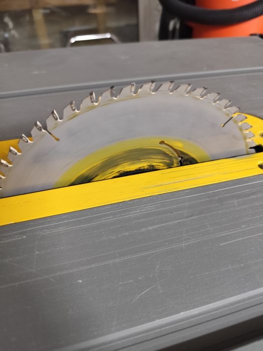 DeWal DW745 пила настільна циркулярка Деволт оригінал