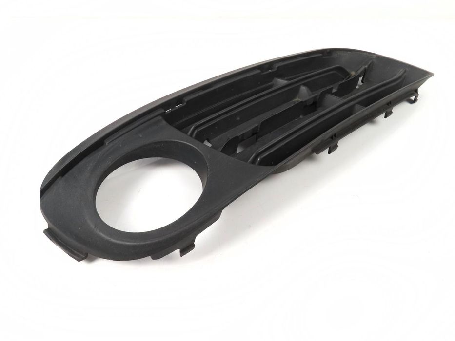 Grelha Farol Nevoeiro Bmw 5 Ref: 51117346506 2009 - 2026