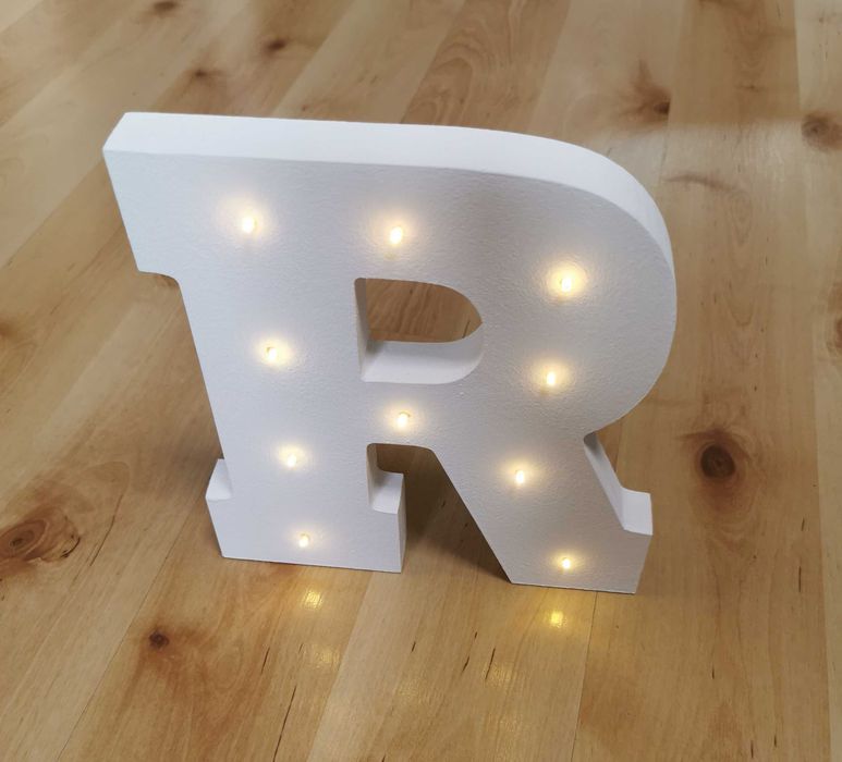 Świecące drewniane litery LED 20 cm 3D