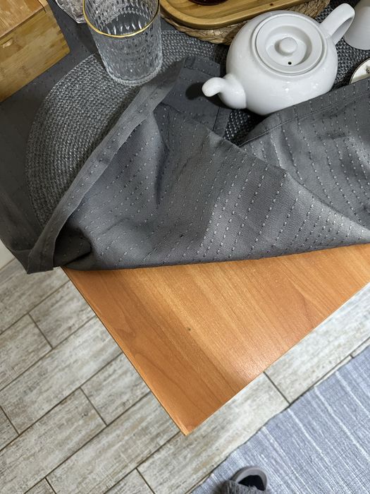 Стол кухонный .Самовывоз