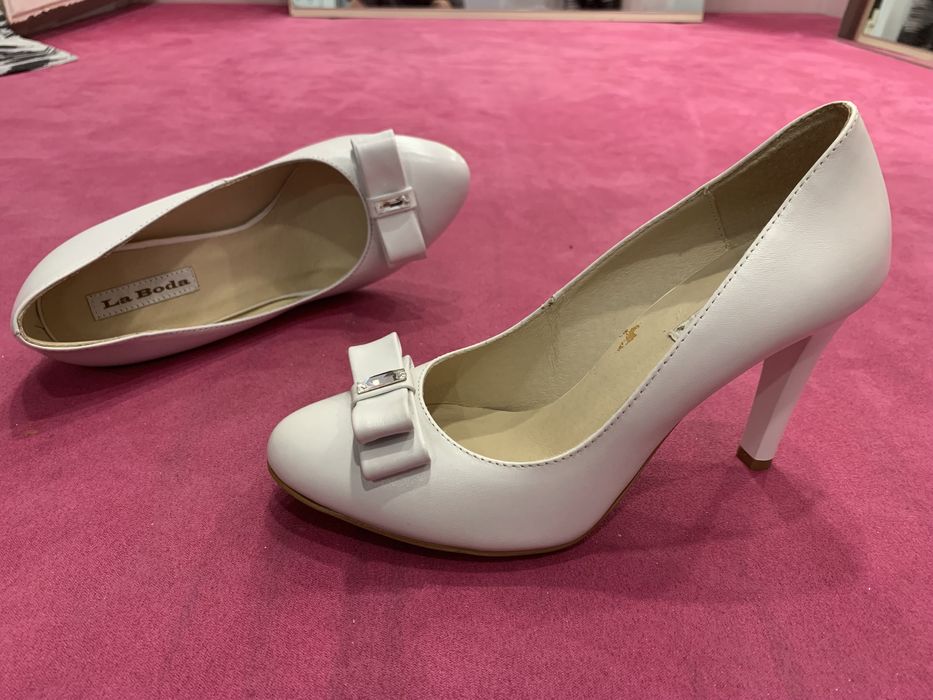 Buty ślubne LaBoda C-286/1/NKK r.37 białe - WYPRZEDAŻ