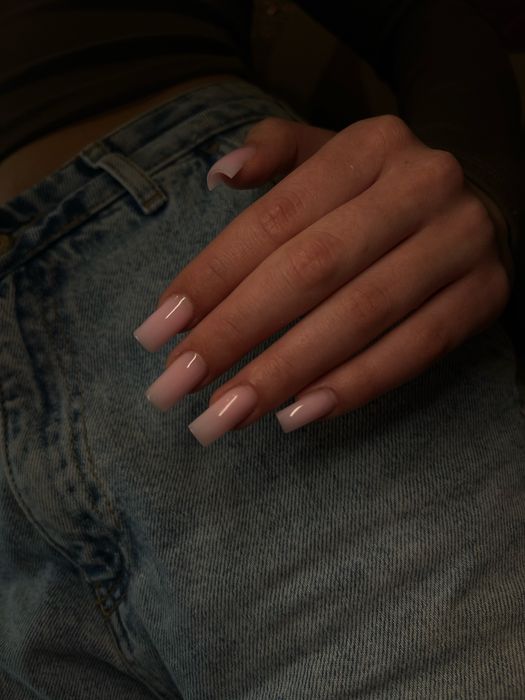 Манікюр недорого