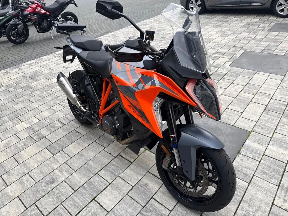 KTM