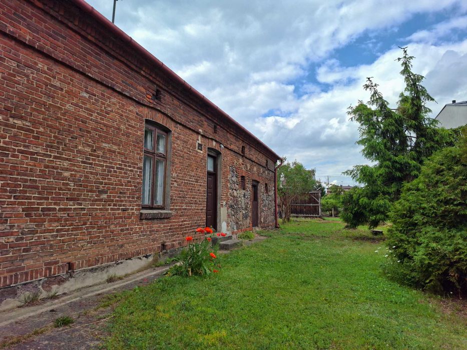 Dom z działką w centrum Gorzkowic - View 3