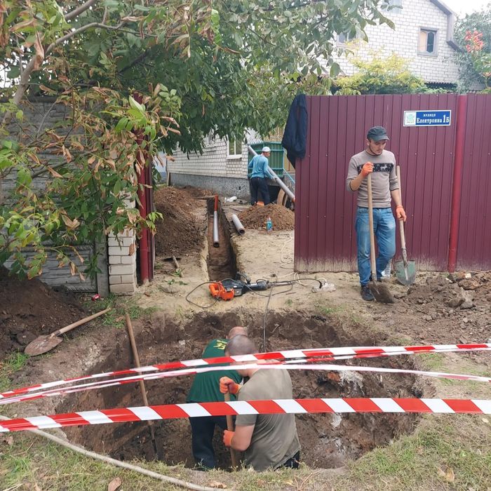 демонтаж , копка , земляні та будівельні роботи,