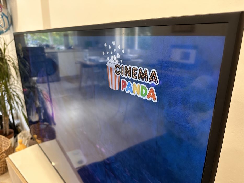 Samsung 55 RU7105 Smart 4K UHD
