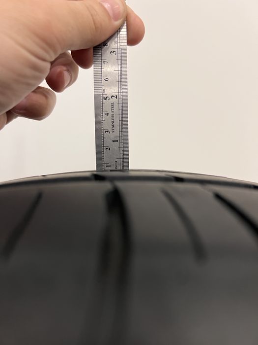 Літня гума 225/50 р17