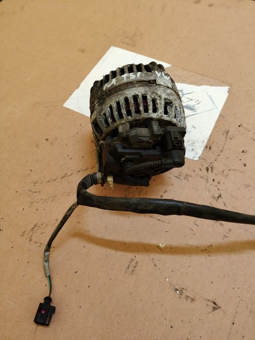 Alternator volkswagen Touran ll 1.4 TSI 2012r