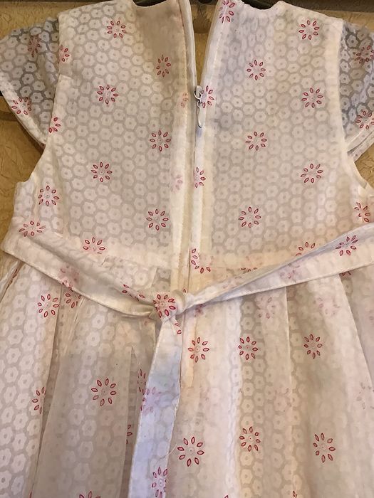 Платье на девочку