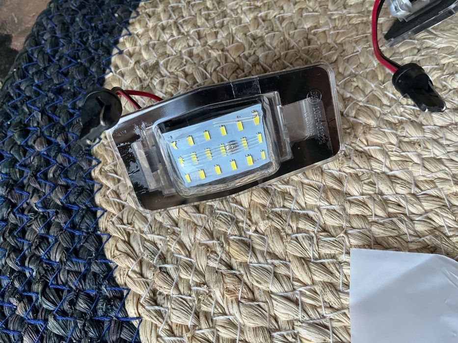 Подсветка номера Mazda Miata MX5 MPV Tribute Protege освітленя мото