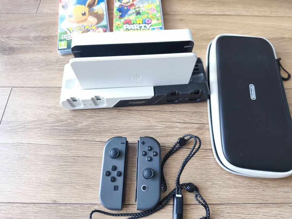 Nintendo switch OLED plus gratisy