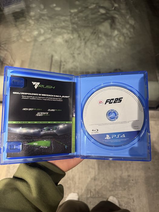 Gra Fc 25 ps4 wersja polska