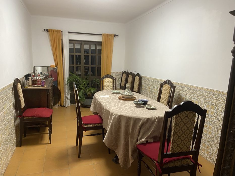 Apartamento abrange todo o primeiro piso