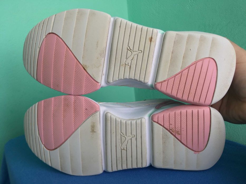 Кросівки Puma Nova Mesh