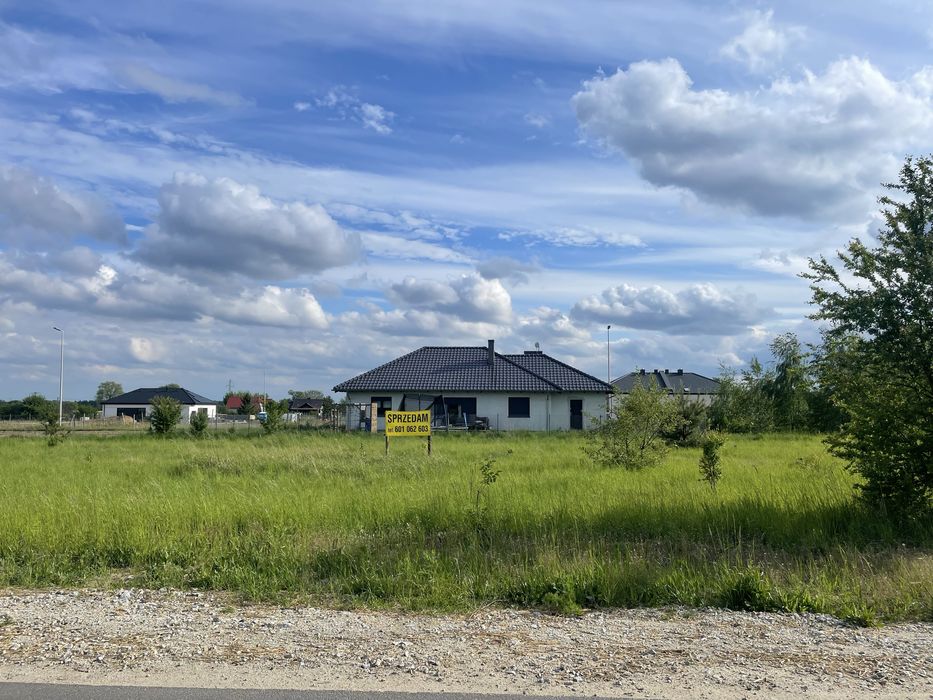 Działka Klonówiec  800 m2