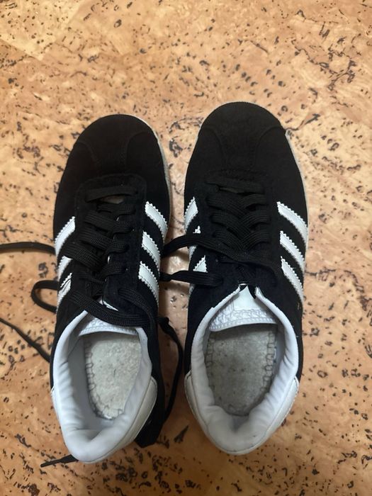Продам кросівки Adidas Gazelle