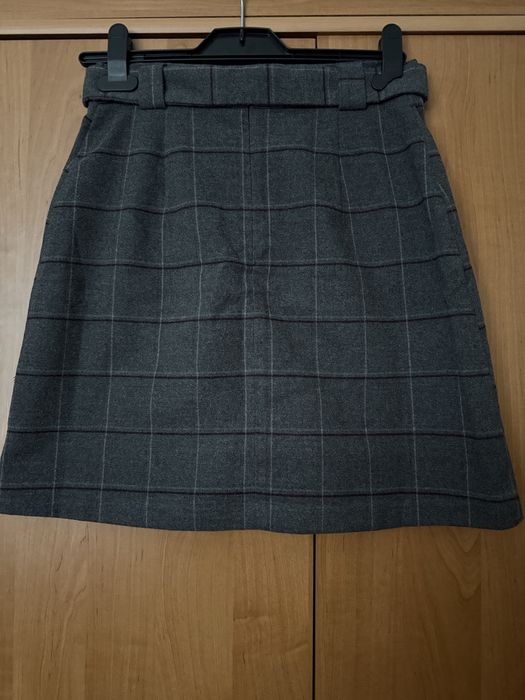 Спідниця в клітинку