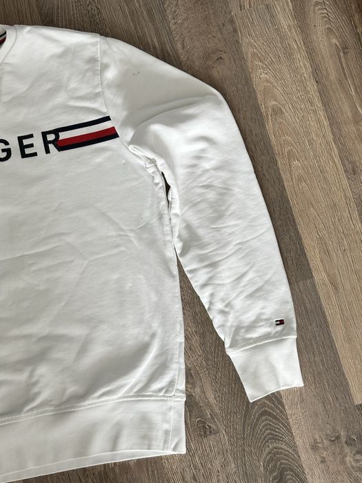 Світшот  Tommy Hilfiger.