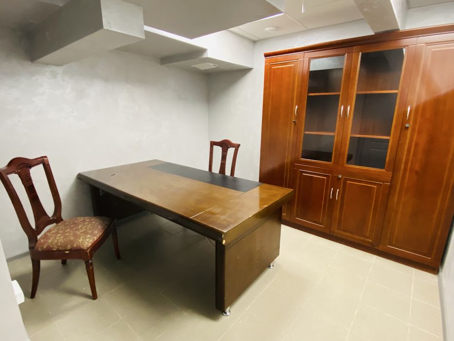 Офіс кабінет 12м2 приміщення юридична адреса Саперно-Слобідська 8