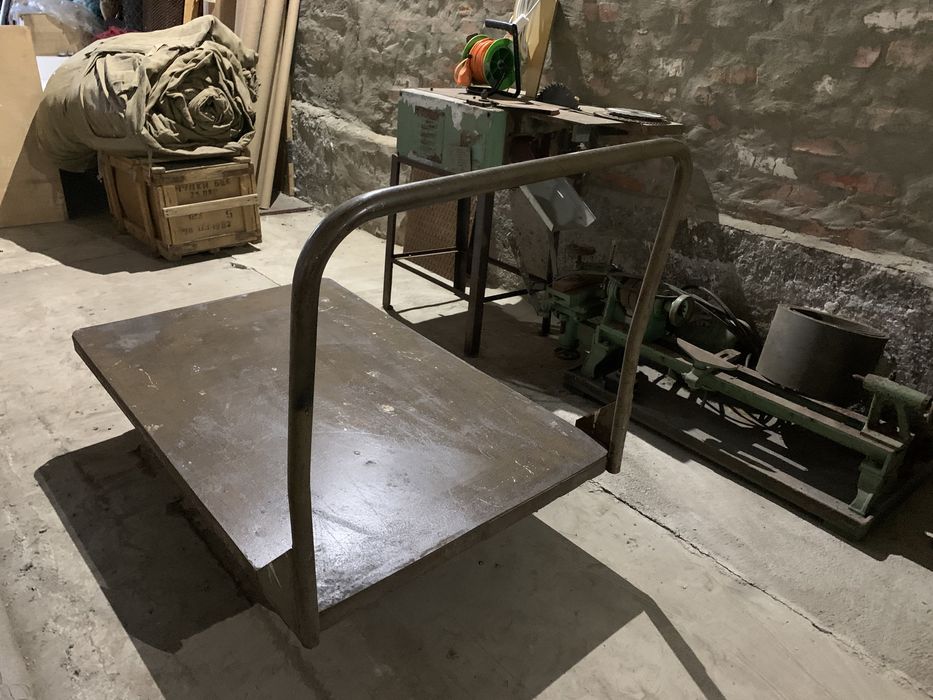 Продам тележку платформу с поворотными колесами Г/П 700 кг Гост СССР