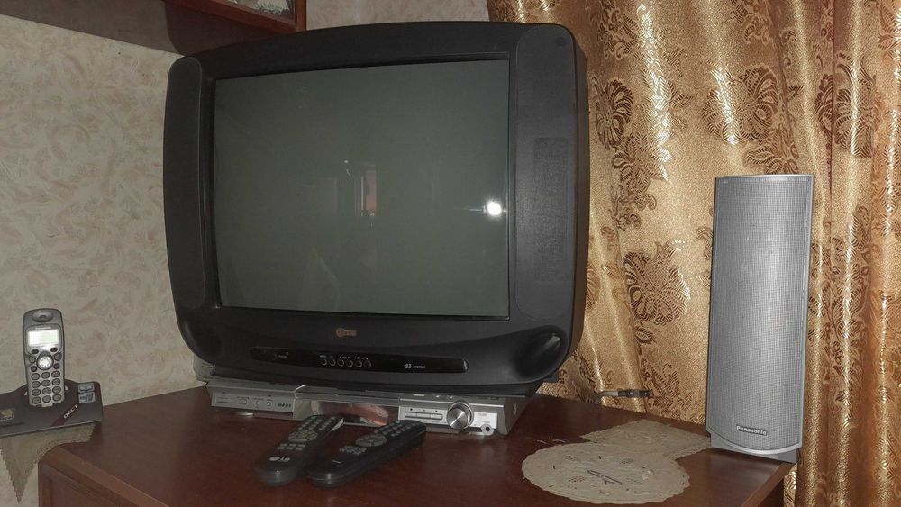 Продаю телевізор LG