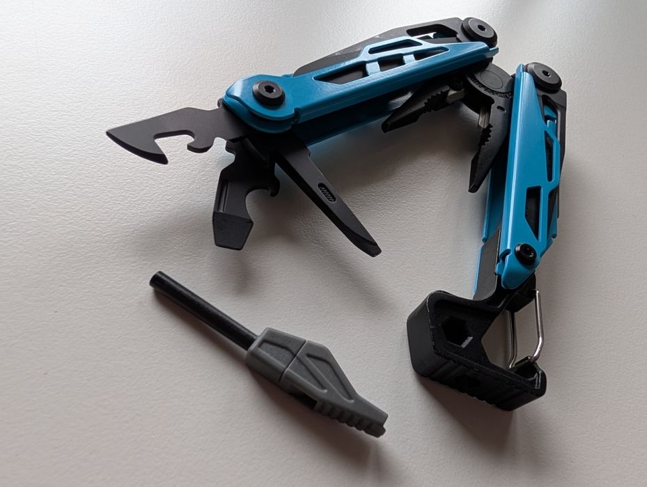 NOWY Multitool 17w1, narzędzie wielofunkcyjne, super jakość! Warna