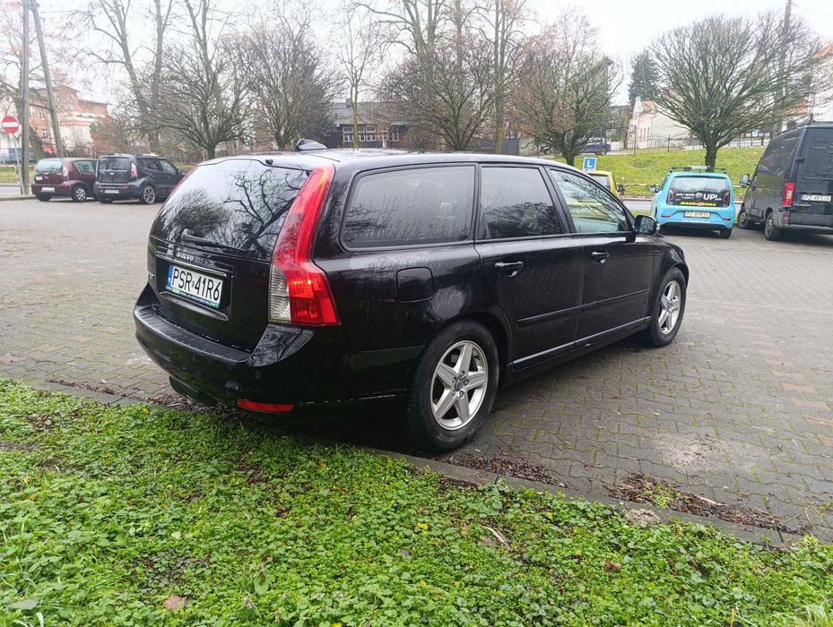 Volvo v50 2.0d 2007r