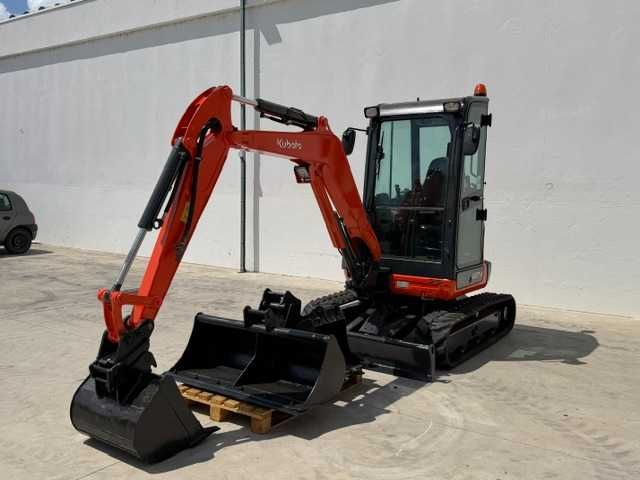 Giratória Kubota U27-4 Nº64555 Nº23