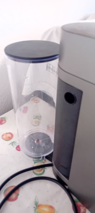 Máquina café Nespresso