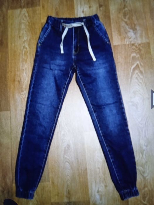 Джинсы джоггеры как новые
