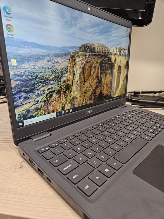 Dell Latitude 3510 i5-10210U/16Gb DDR4/SSD 256Gb m.2 nvme/15.6" IPS