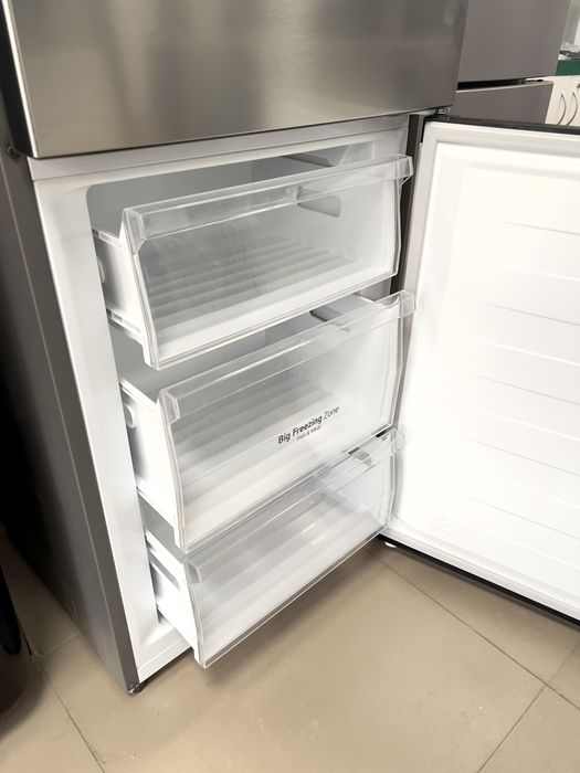 Холодильник LG GBH22HSADH новый