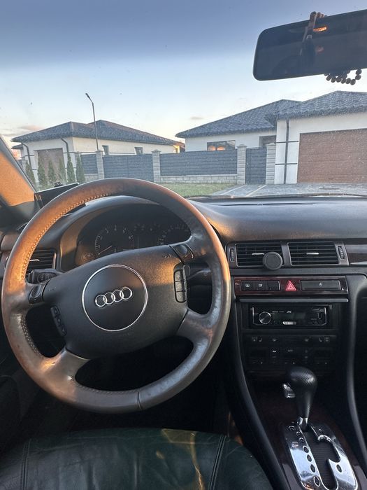 Audi A6 C5 2.8  газ/бензин