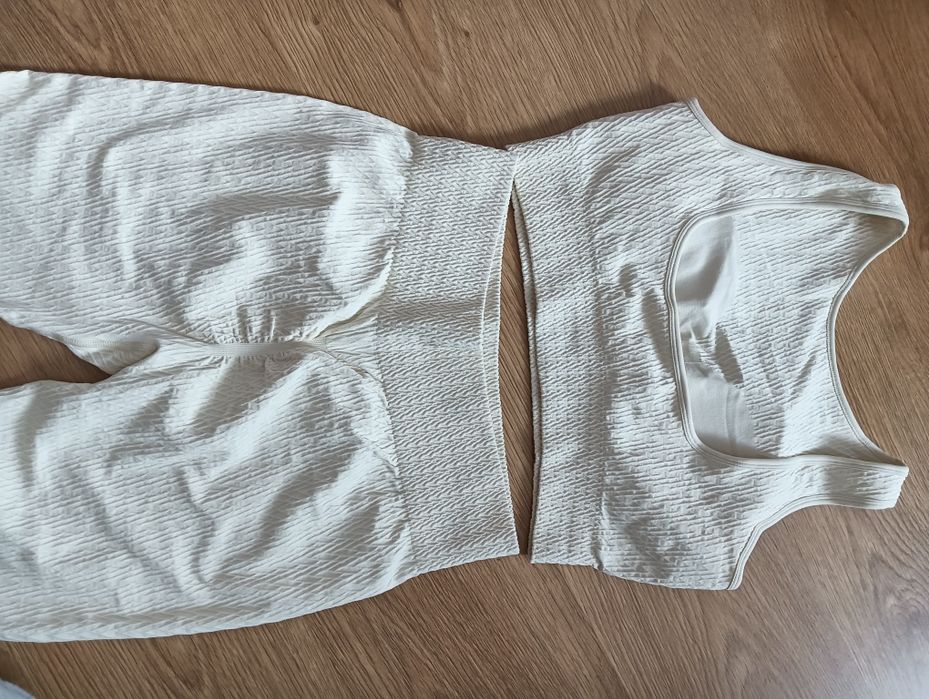 Komplet sportowy nowy