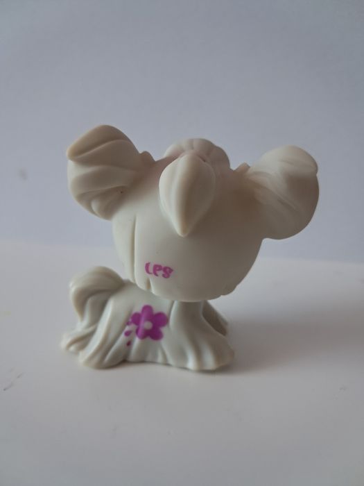 Littlest pet shop lps