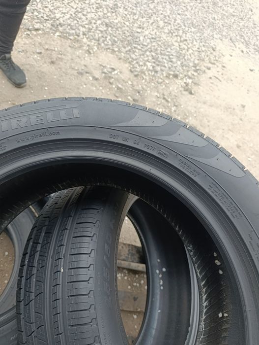 255/50/19 Pirelli scorpion run flat